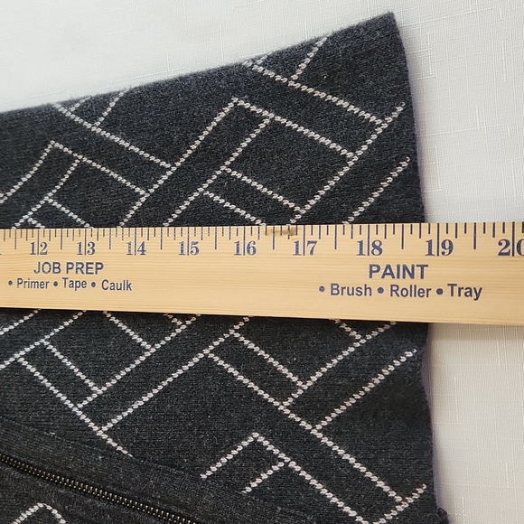 LILLA P Charcoal Gray White Moto Jacket Sweater. Size S - Picture 11 of 12